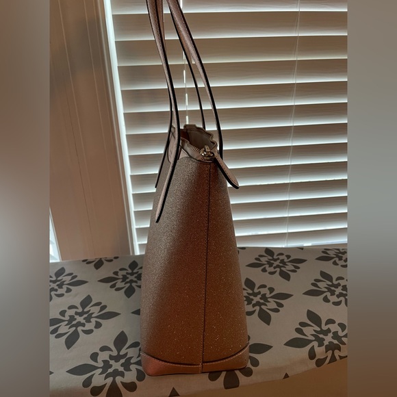 Pink glitter Kate Spade handbag - Picture 3 of 7